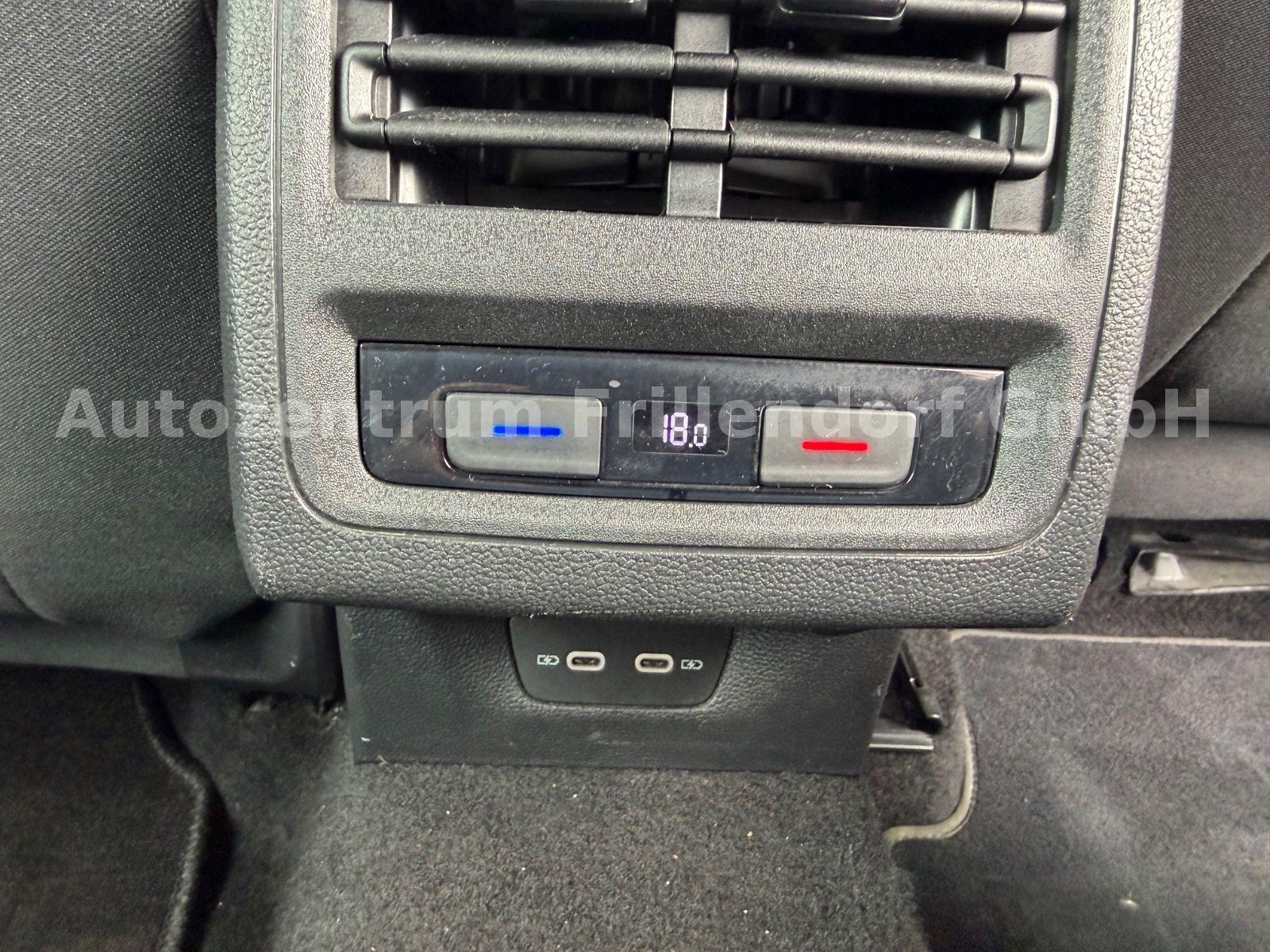 Volkswagen Golf VIII Lim. Life NAVI/IQ/AMBIENTE BELEUCHTUNG, миниатюра 13