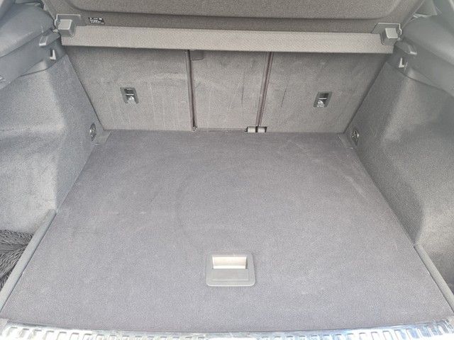 Fahrzeugabbildung Audi RS Q3 quattro S tronic HD-Matrix Navi ACC AHK Le
