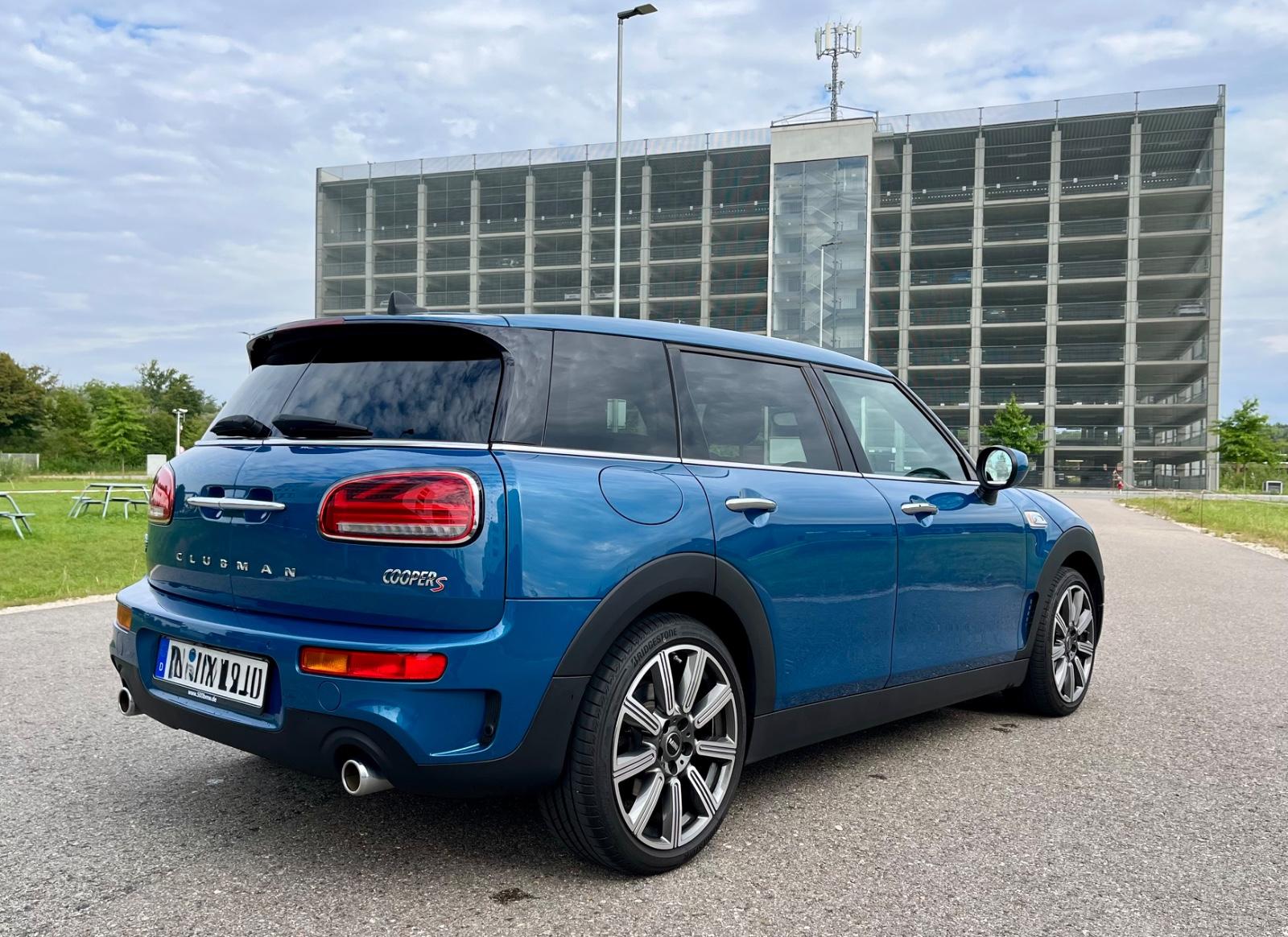 MINI Mini Cooper S Clubman, 8-fach bereift, 2. Hand