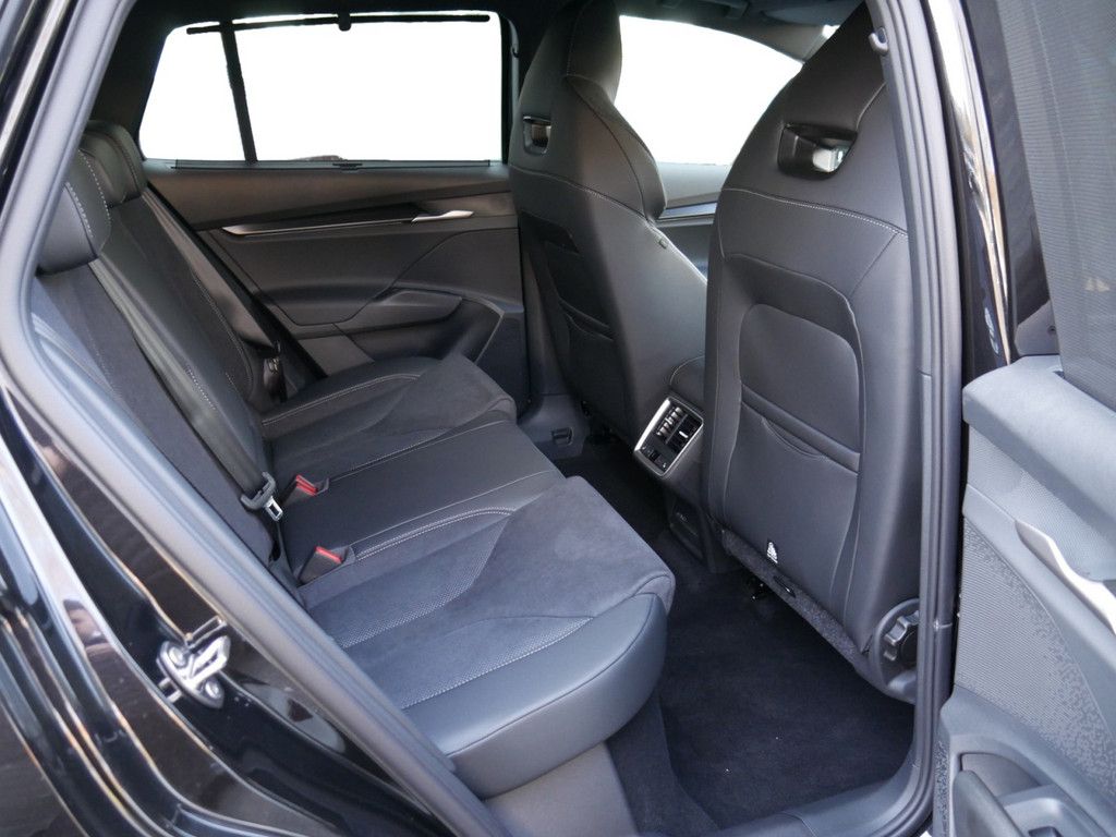 Skoda Enyaq - Bild 4