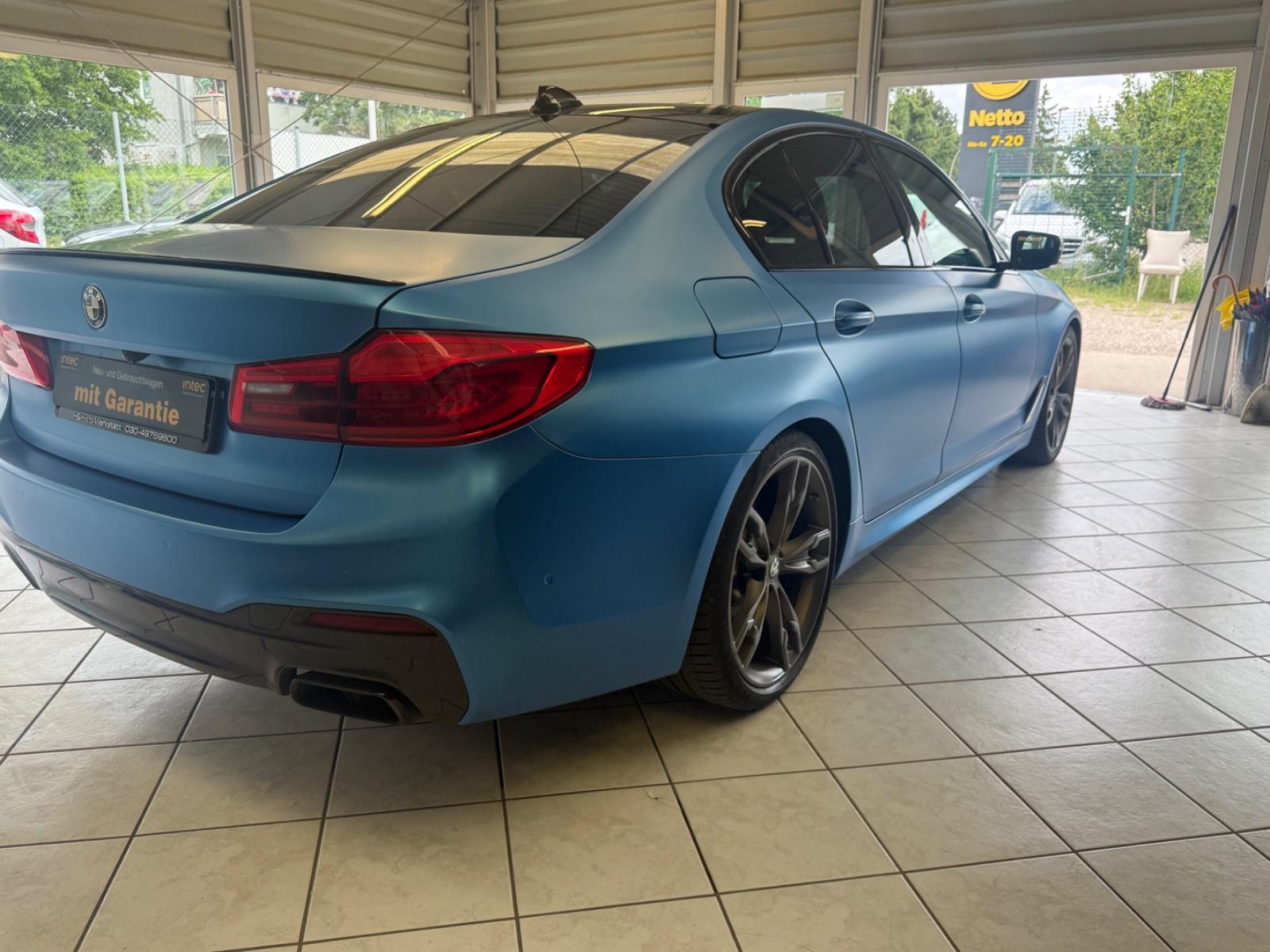 BMW M550i xDrive 4.4 V8 462 ch BVA / Bowers & Wilkins / Night Vision / Head-Up Display / Sièges ventilés