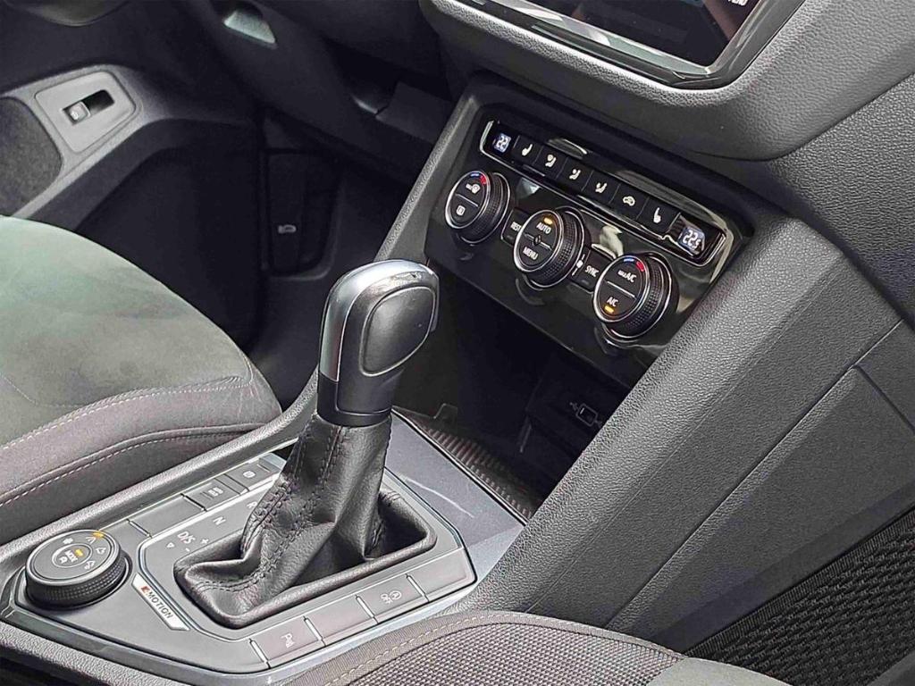Volkswagen Tiguan VW 2.0 TDI 4Motion Highlineb AHK, миниатюра 19