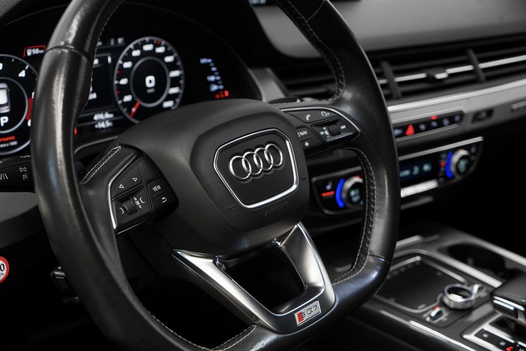 Audi Sq7