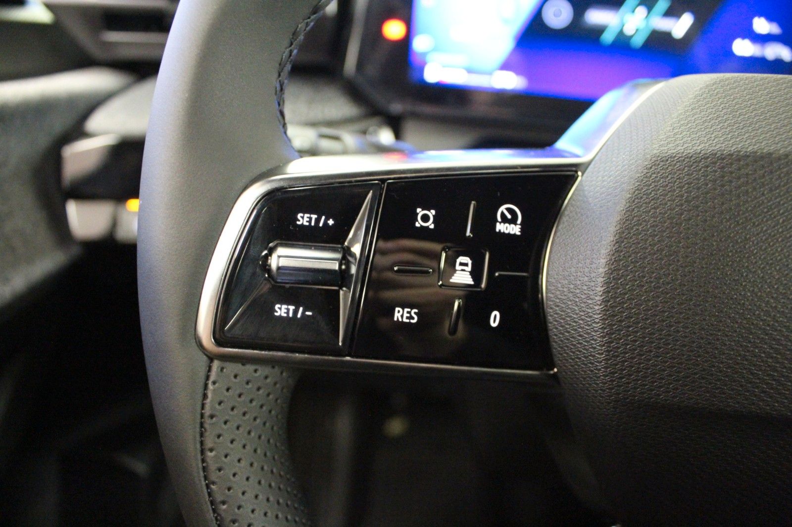 Fahrzeugabbildung Renault Clio VI TCe 115 EDC Techno *Neues Modell*