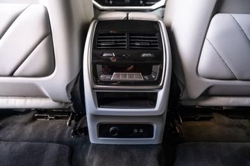 صورة مصغرة 38 لـ 2023 BMW XM