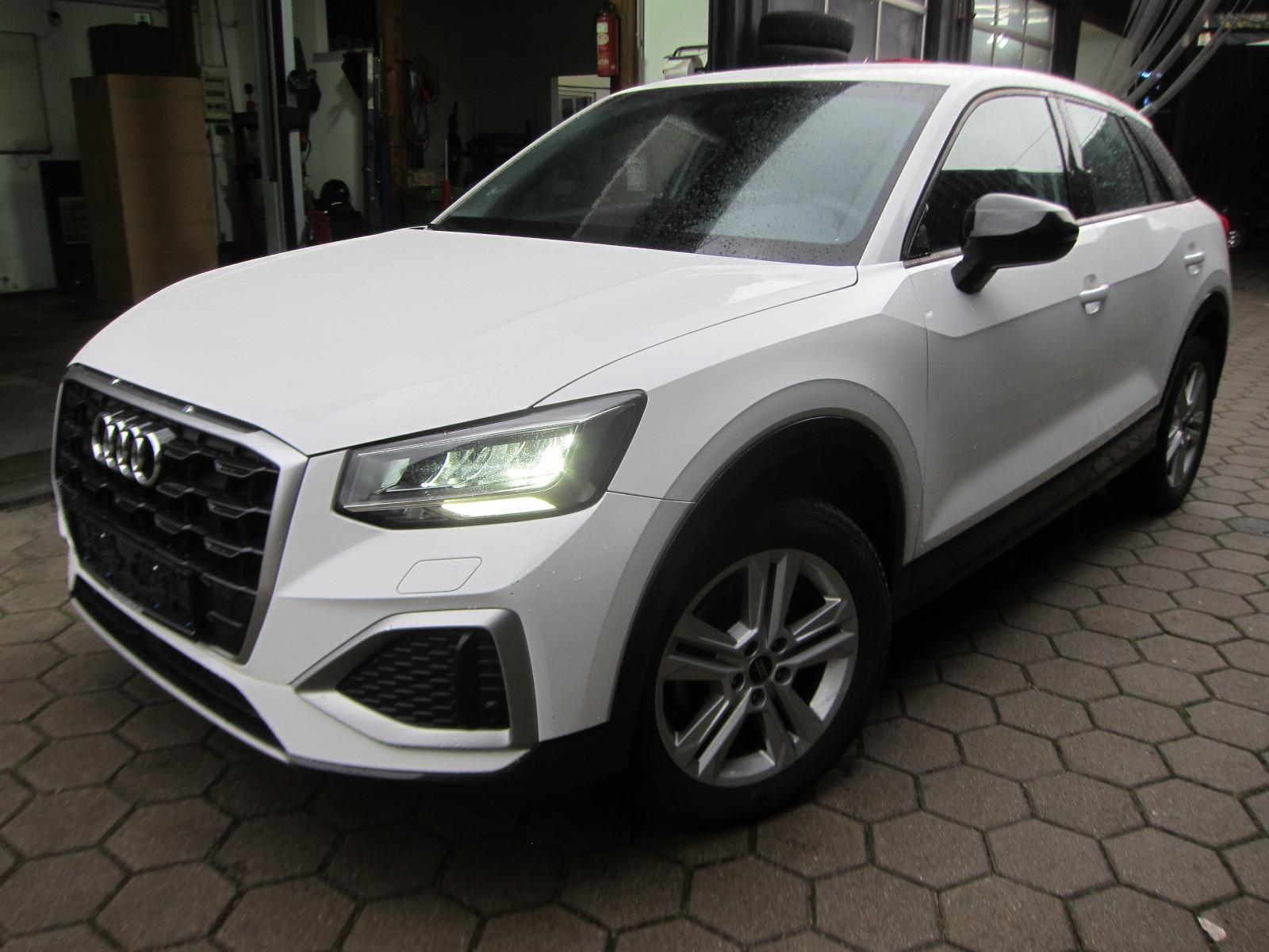 Audi Q2-30 TDI-S tronic-Kamera-Alu-Bluetooth-94300 KM