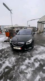 Opel Insignia Bi-Turbo 2,5 - Opel Insignia Bi turbo mit Diesel-Antrieb
