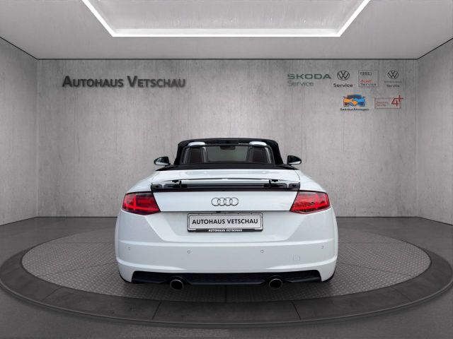 TT Roadster 2.0 TFSI Bluetooth LED Klima
