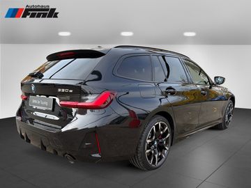 BMW 330e xDrive Touring M Sportpaket Head-Up DAB