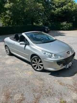 Peugeot 307cc 2.0 Cabrio Bj 2006 Leder - Peugeot 307 mit Benzin-Antrieb: Cabrio, 2.0
