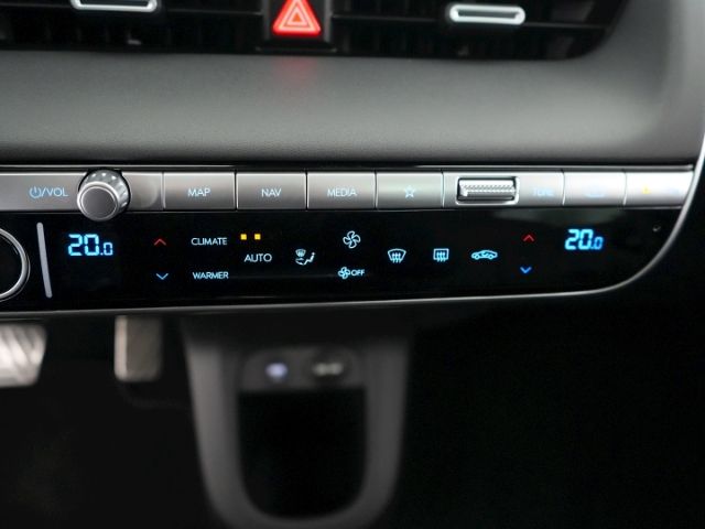 IONIQ 5 UNIQ 58kWh+VOLL LED+PANORAMADACH+NAVI+KL