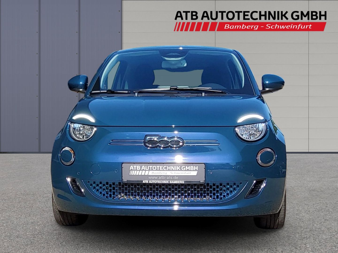 Fahrzeugabbildung Fiat 500e LED SHZ PDC DAB 360°DroneView Keyless CarPl