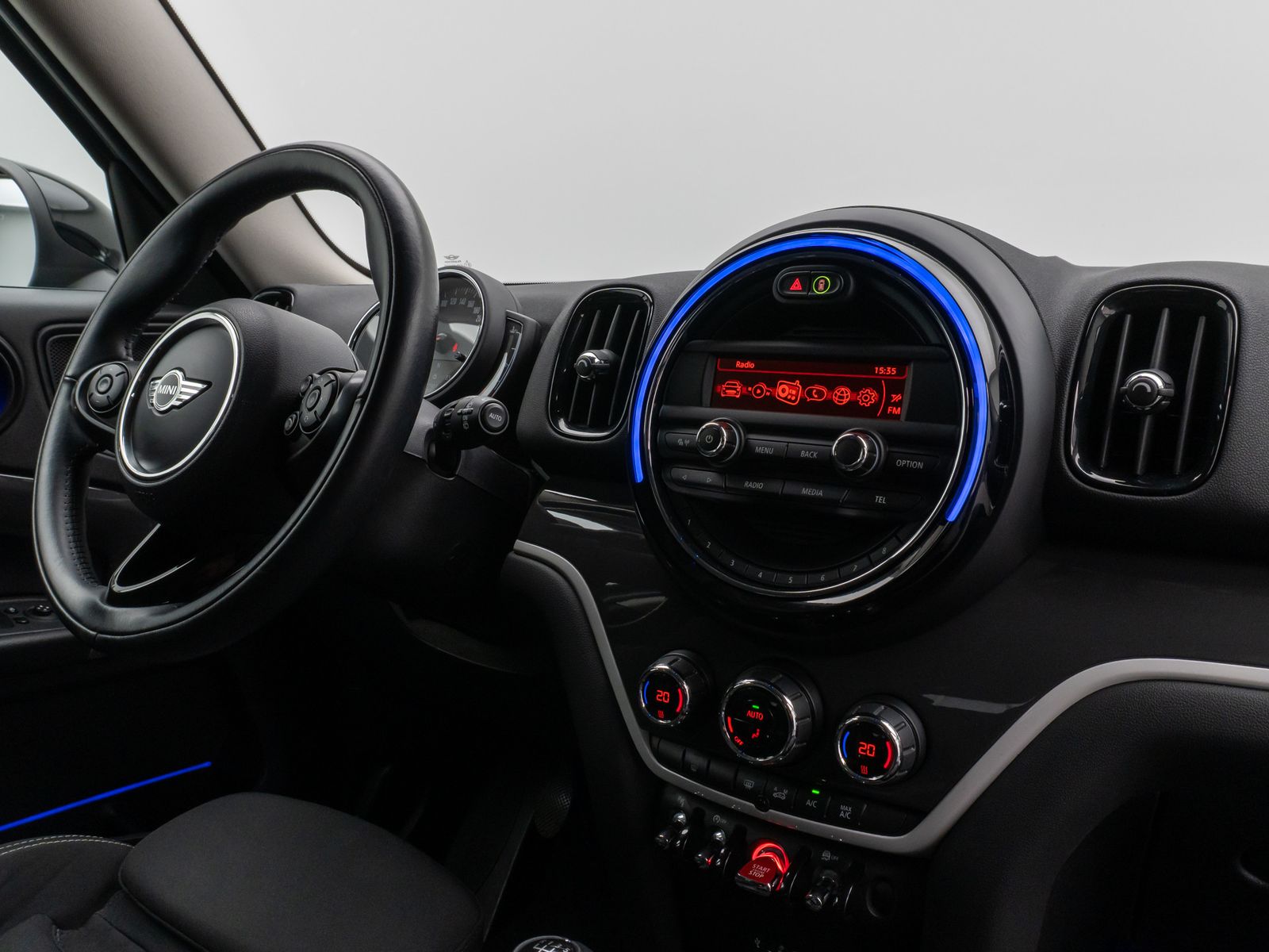 Fahrzeugabbildung MINI Countryman S (Cooper) Parkassist KomfortSport