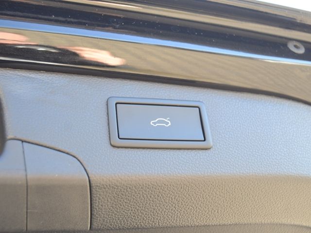 Passat Variant 2.0 TDI DSG R-Line VOLL/BLACK-STY