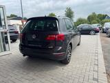 Volkswagen Golf Sportsvan VII Lounge BMT/Start-Stopp*TÜV* - Volkswagen mit Diesel-Antrieb: Limousine, Schaltgetriebe