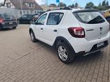 Dacia Sandero Stepway TCe 90 Ambiance - Dacia Sandero: Stepway Ambiance