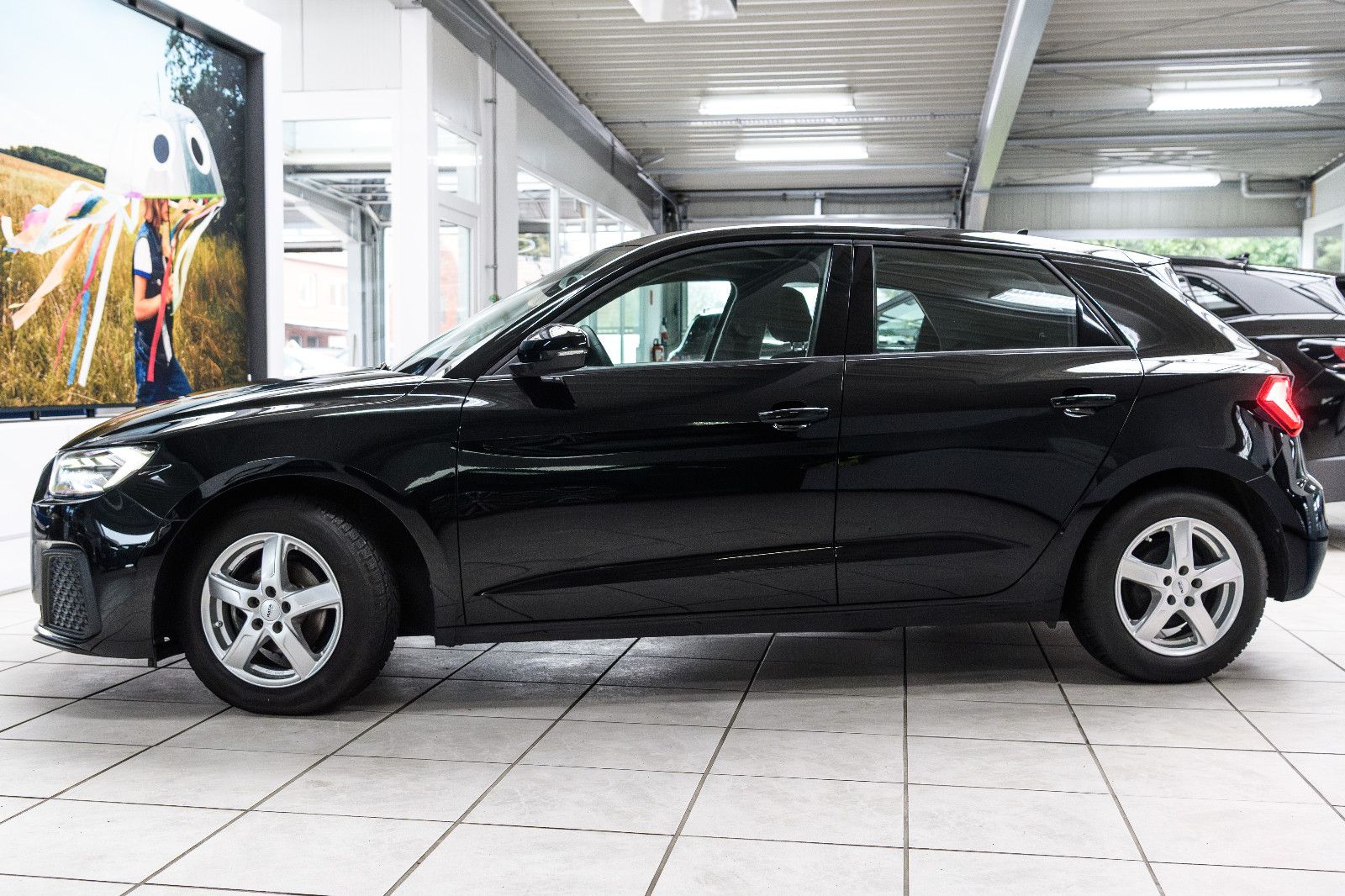 Fahrzeugabbildung Audi A1 Sportback 25 TFSI basis