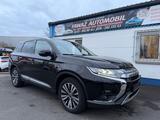 Mitsubishi Outlander 2.0 MIVEC Plus 4WD *AHK*TOTW*KAM - Mitsubishi Outlander Plus mit Benzin-Antrieb