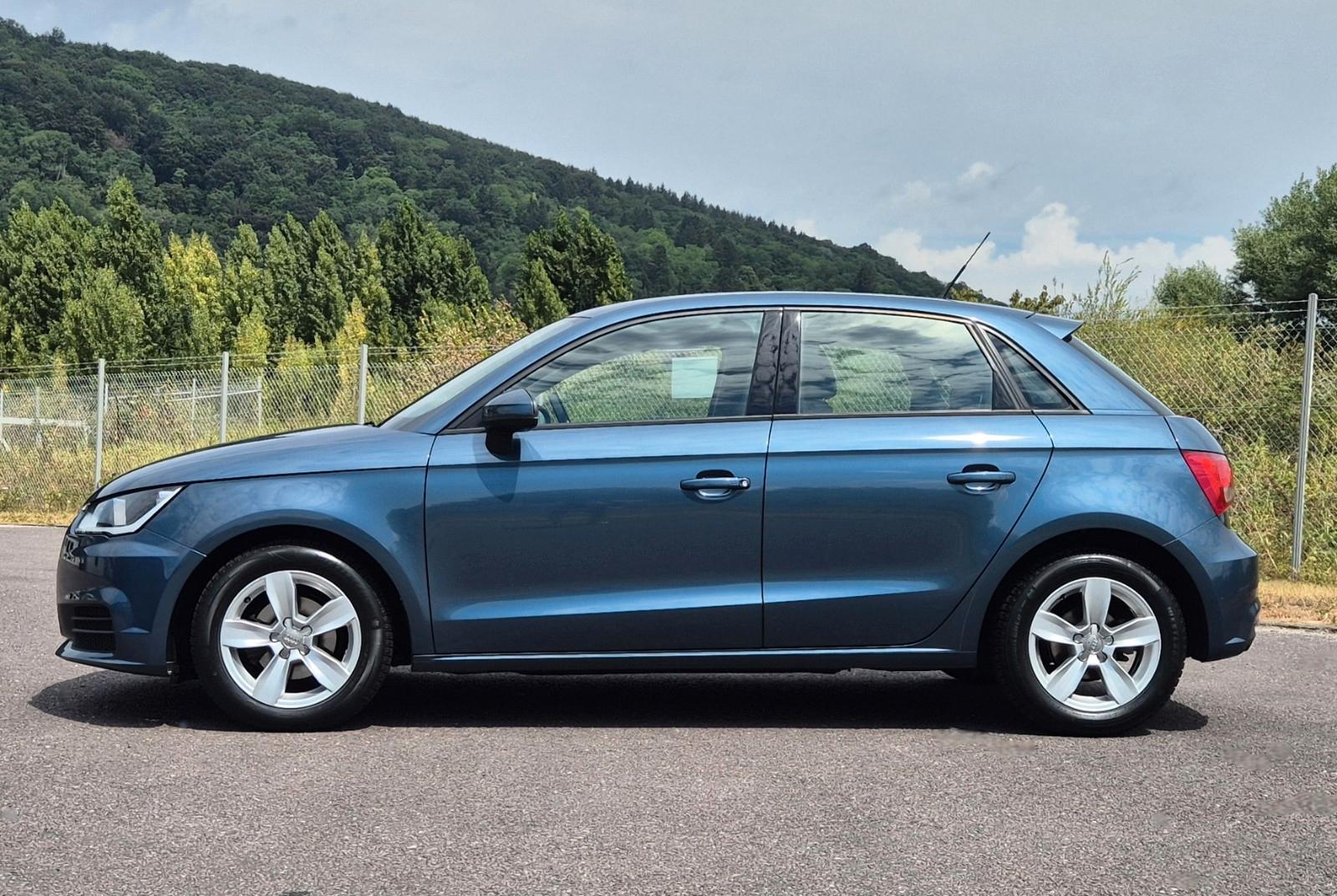 Audi A1 Sportback 1.0 TFSI, PDC, Klima.