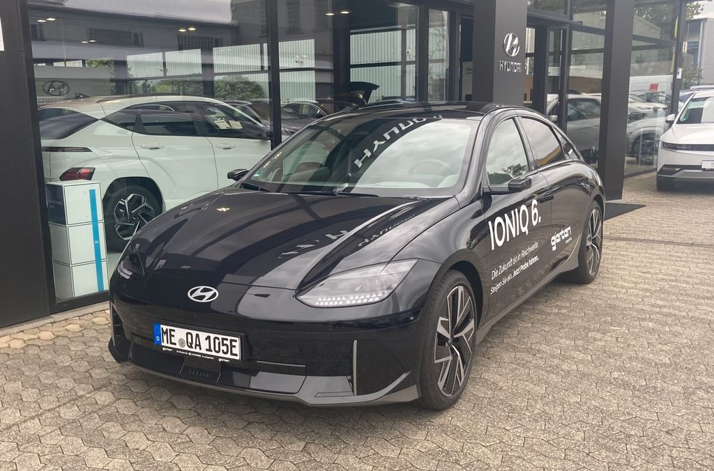HYUNDAI IONIQ 6 77,4kWh UNIQ-Paket digitale Außenspiegel