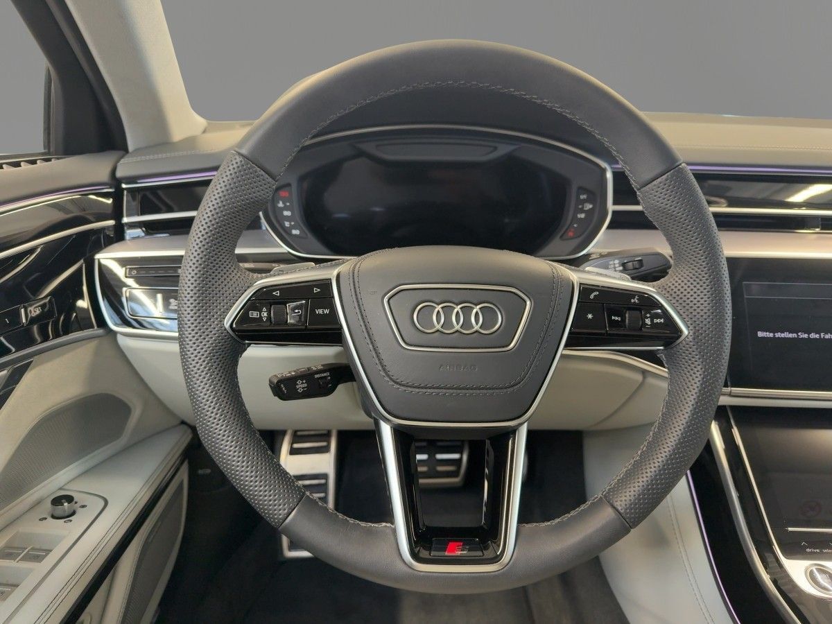 Audi A8 - Bild 11