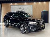 Volkswagen Tiguan Allspace 2.0 TDI R-Line 4.Mot*DSG*PANO*