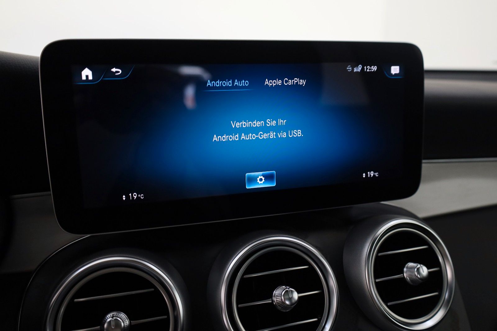 Fahrzeugabbildung Mercedes-Benz GLC 300 e 4M,AMG-line, Navi,LED,360Kam,Pano,AHK