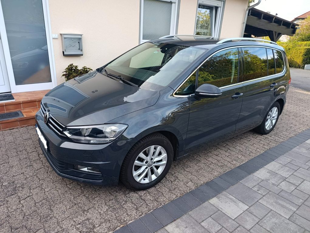 Image of Volkswagen Touran