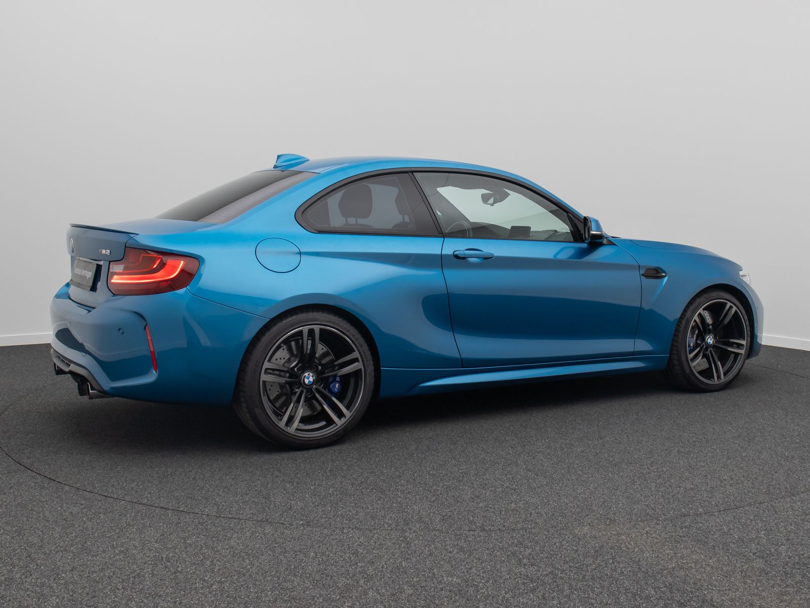 Fahrzeugabbildung BMW M2 Coupé Xenon H/K Alarm DAB NavPro Leder 19Zoll