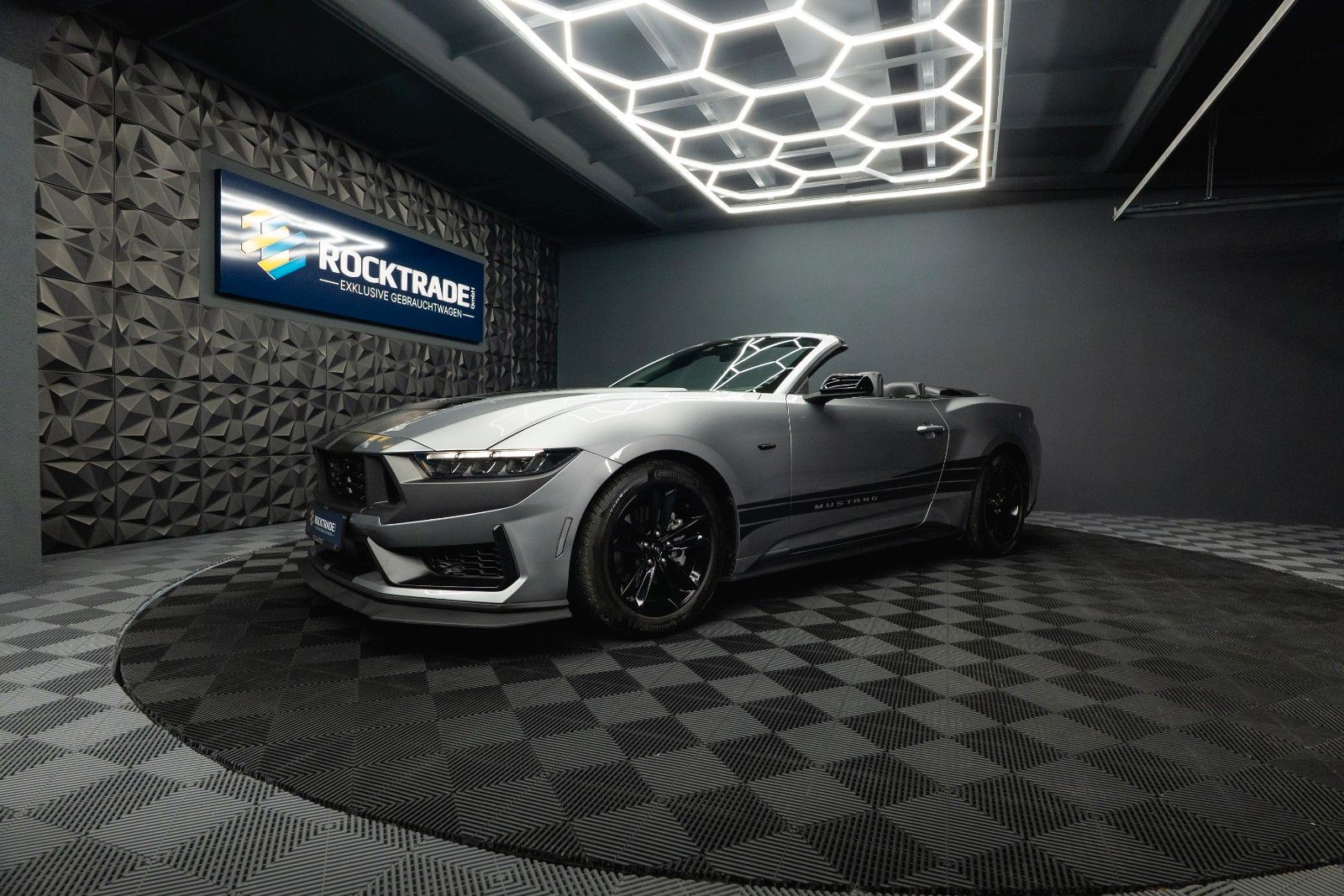 Fahrzeugabbildung Ford Mustang GT Cabrio DARK HORSE PREMIUM MY2024 19%