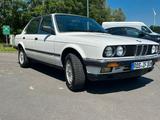 BMW 318i M10 Einspritzer ohne Kat E30 - BMW 318 aus 1984