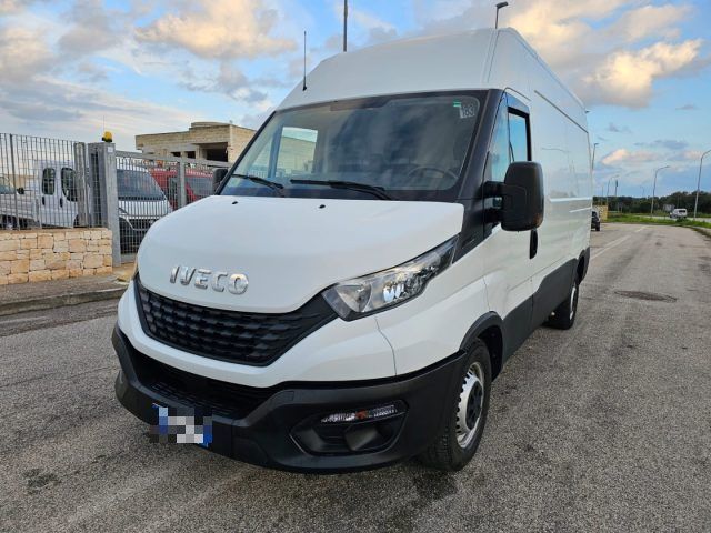 Iveco IVECO Daily 35S12V 2.3 HPT PM-TM Furgone Passo 3