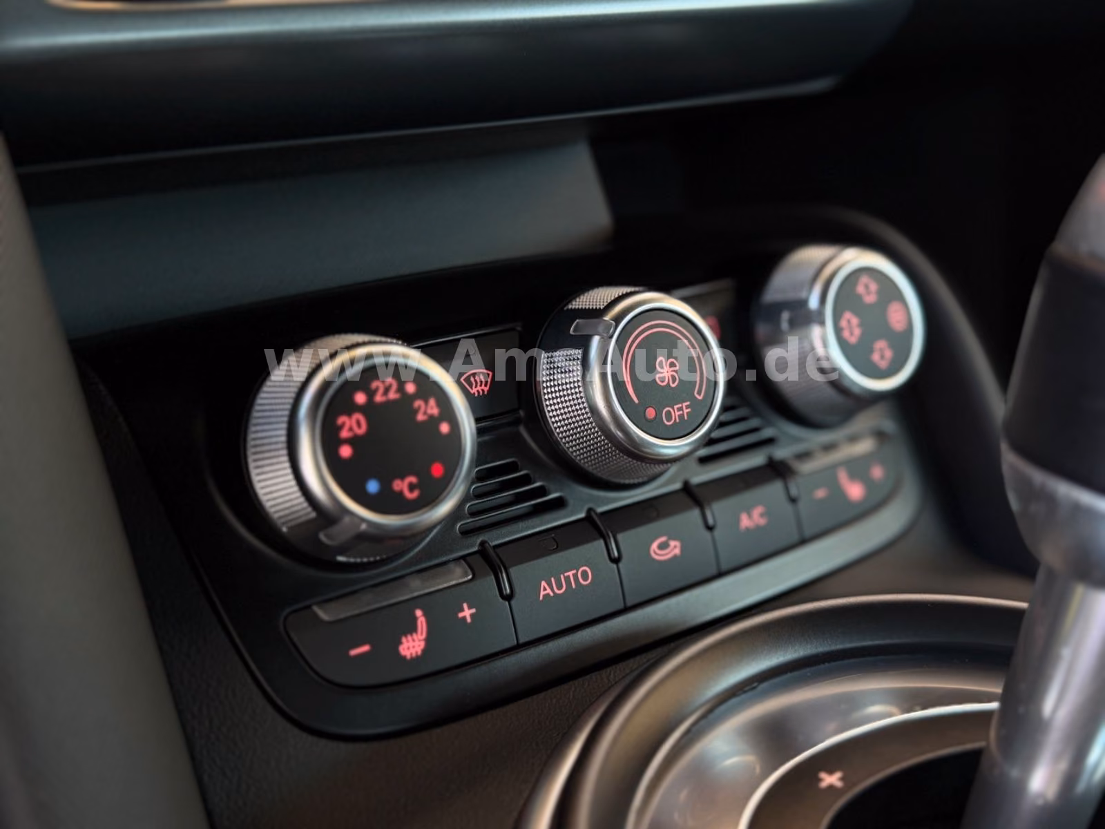 AUDI R8 COUPE - 4.2 FSI QUATTRO - 420 CV -BVA