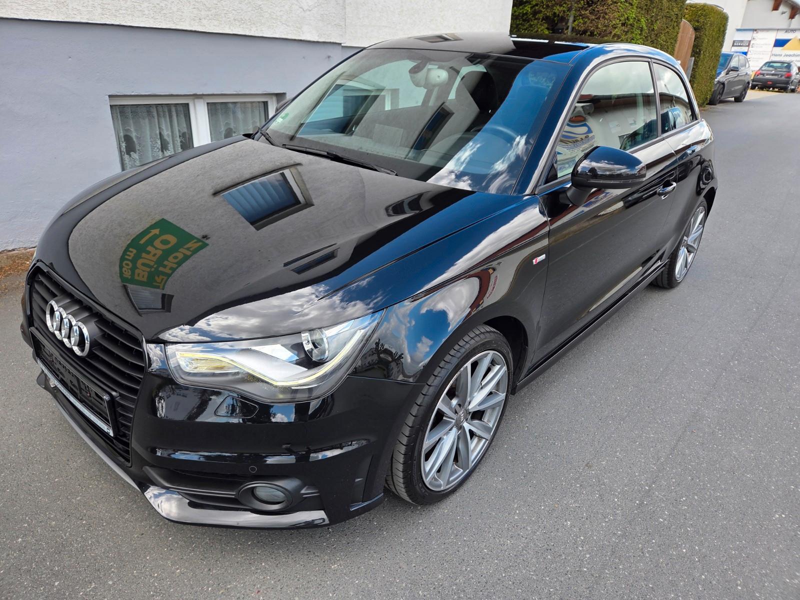 Audi A1 1.6 TDI attraction S Line Ext. Navi Xenon
