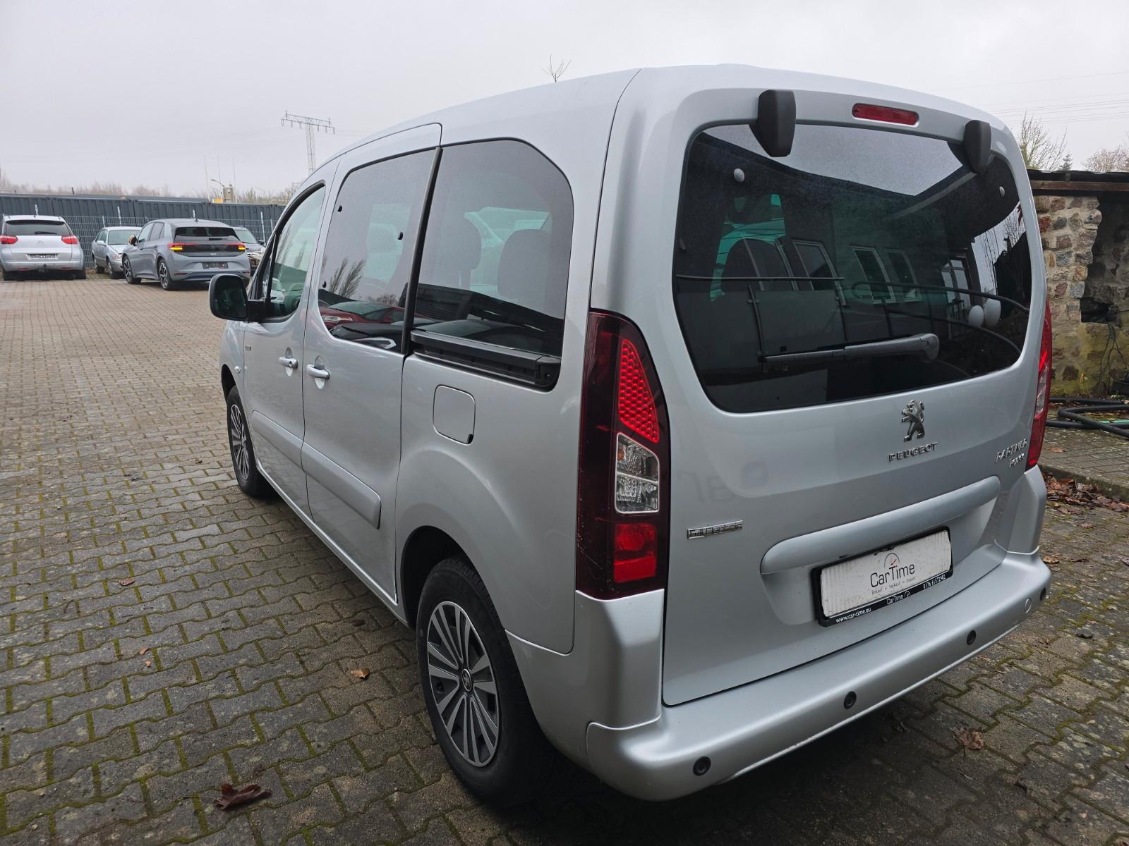 Peugeot Partner Tepee FULL Electic*Kamera*Navi*84,4% SOH