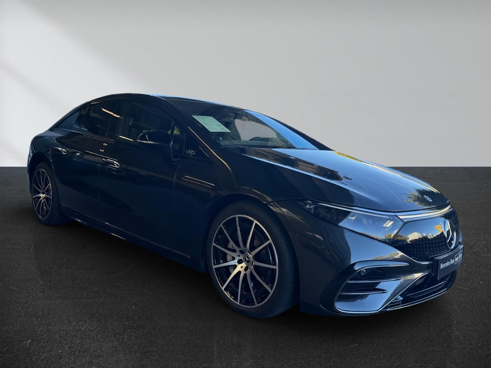 Mercedes-Benz EQS 580 4M AMG Hyper Night Pano Air Carbon Sound foto 4