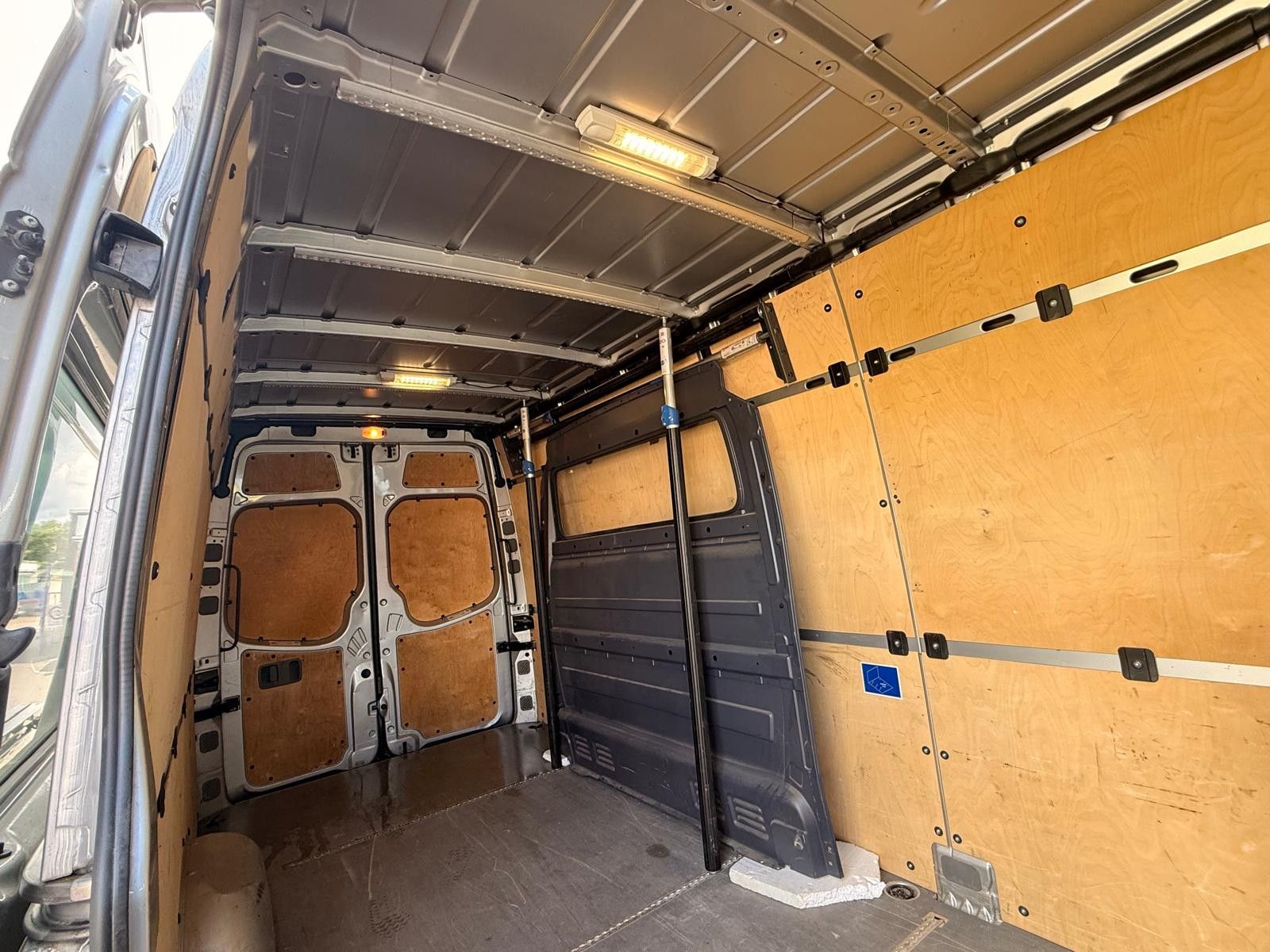 Fahrzeugabbildung Mercedes-Benz Sprinter II Kasten 310/311/313/314/316 CDI