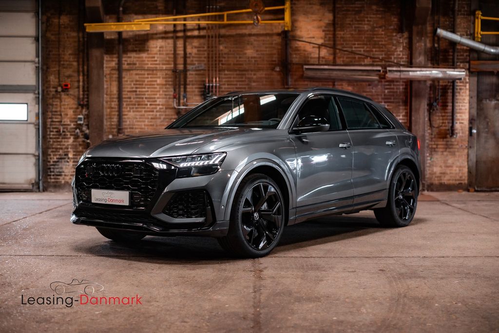Image of Audi RSQ8
