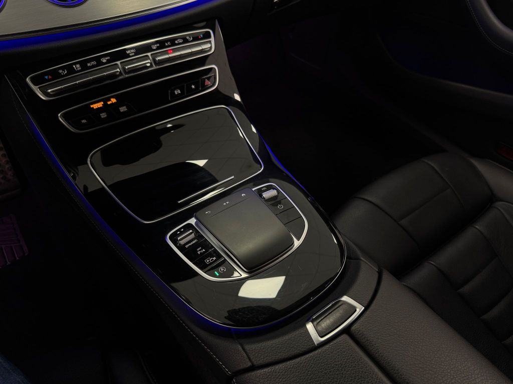 Mercedes-Benz CLS 450 4Matic AMG*Night*360°*Leder*Widescreen*