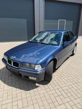 BMW Youngtimer BMW 316i Compact - BMW 316 aus 1995: Coupe