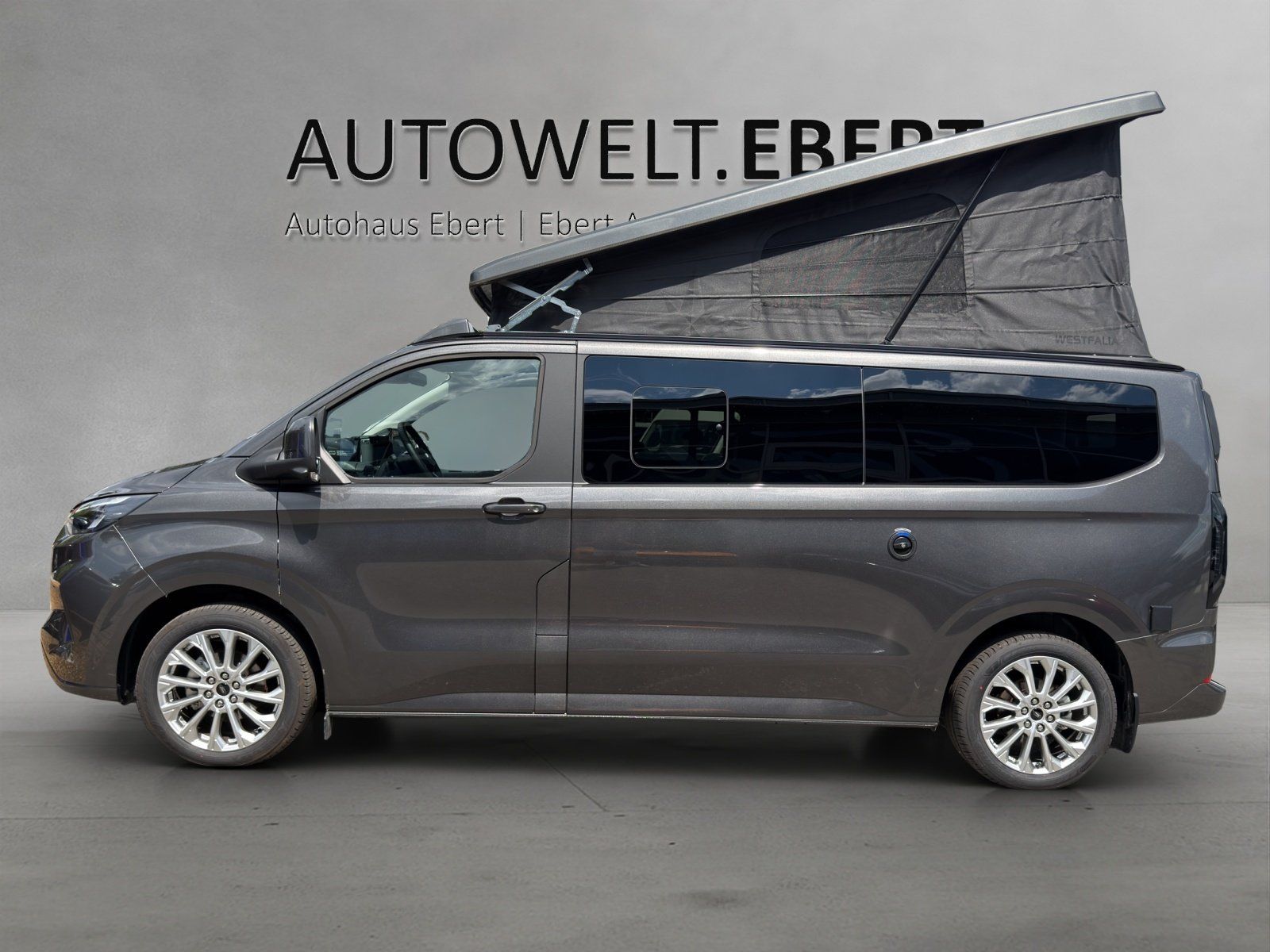 Fahrzeugabbildung Ford Nugget Titanium 320 L2 Markise Großer Schrank