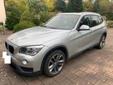 BMW X1 xDrive25d Sport Line AHK Panoramadach - BMW X1: Panoramadach