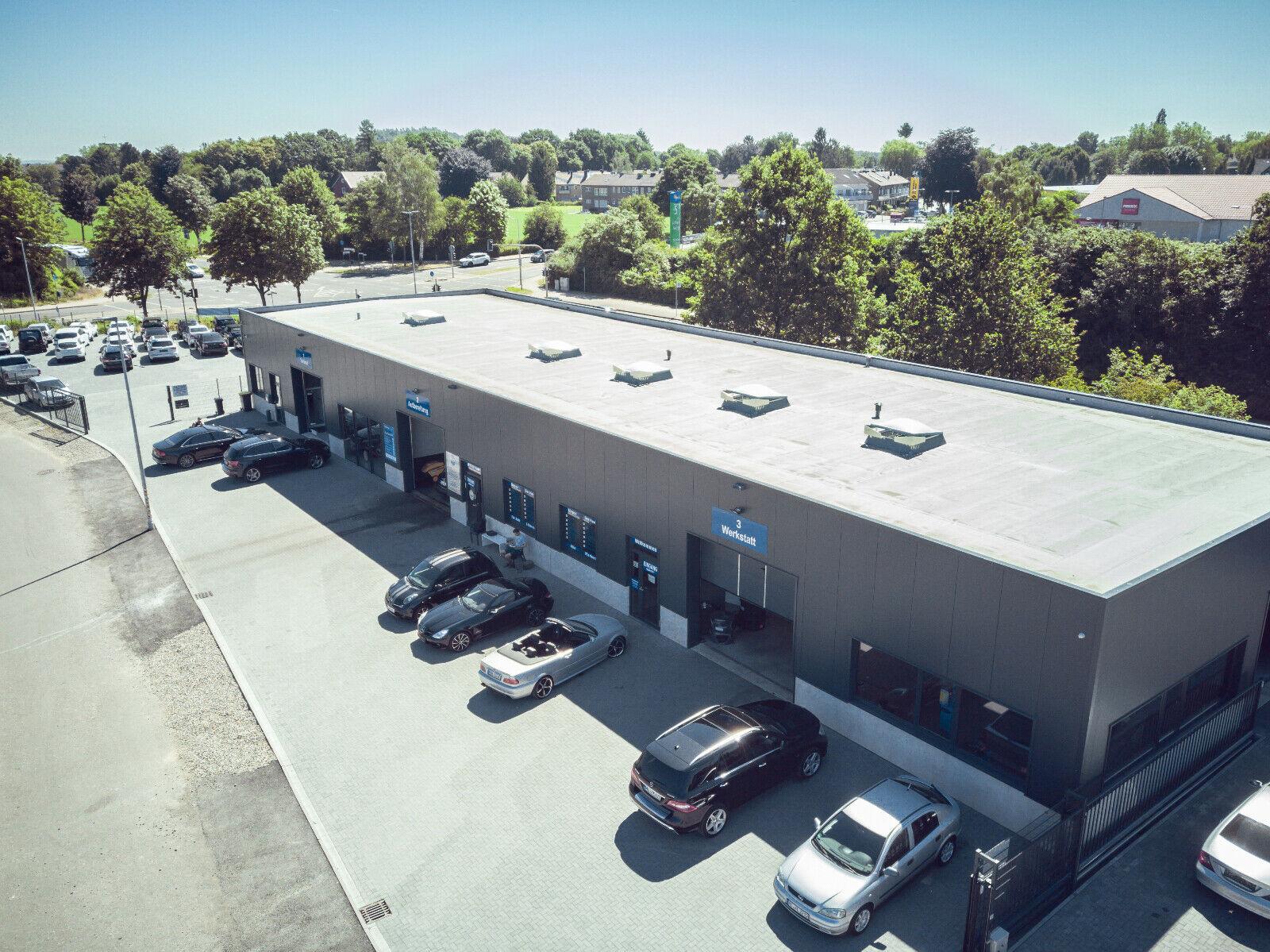 showroom-image-main