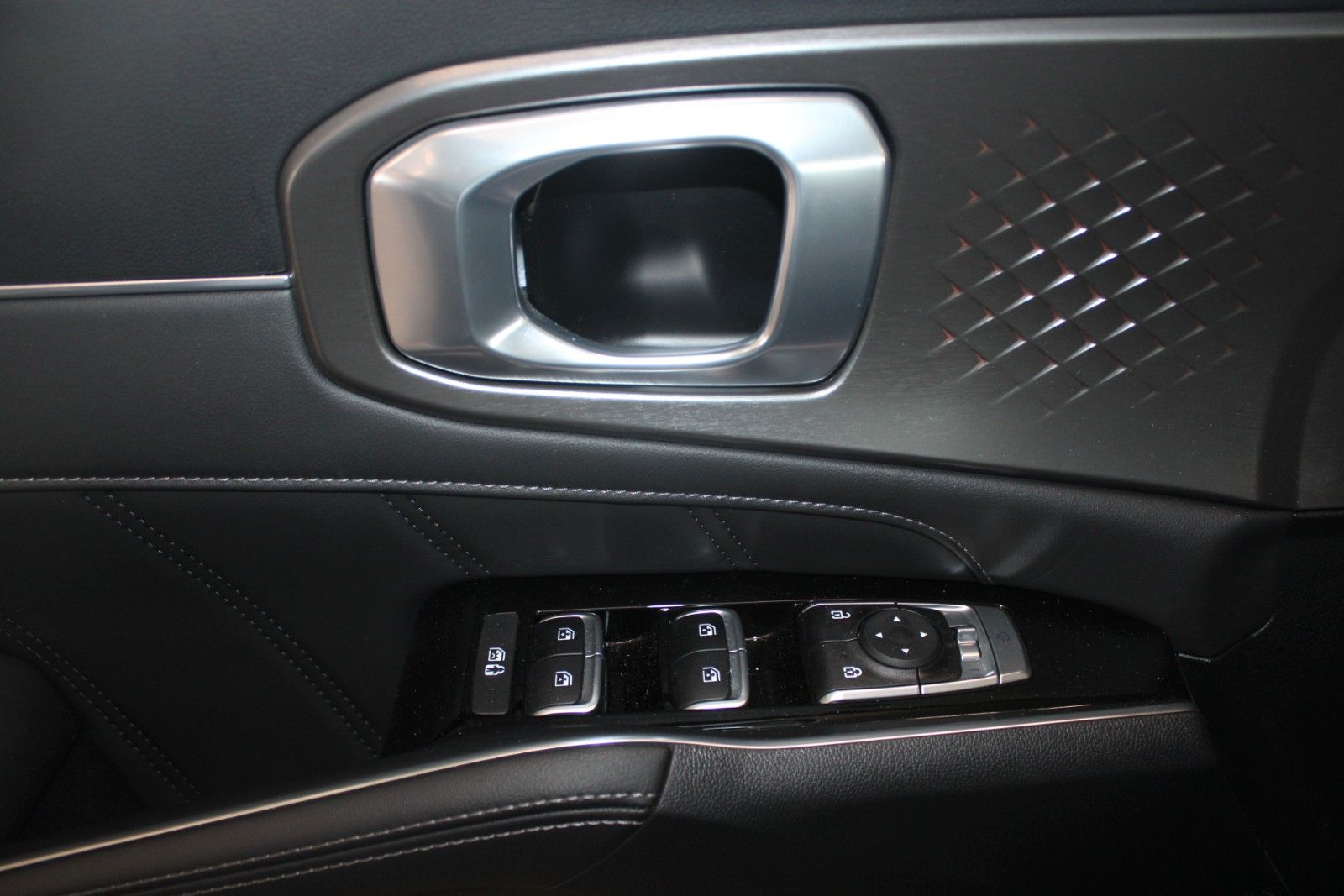 Fahrzeugabbildung Kia Sorento 2.2 CRDi AWD Aut. Spirit LED CAM Leder