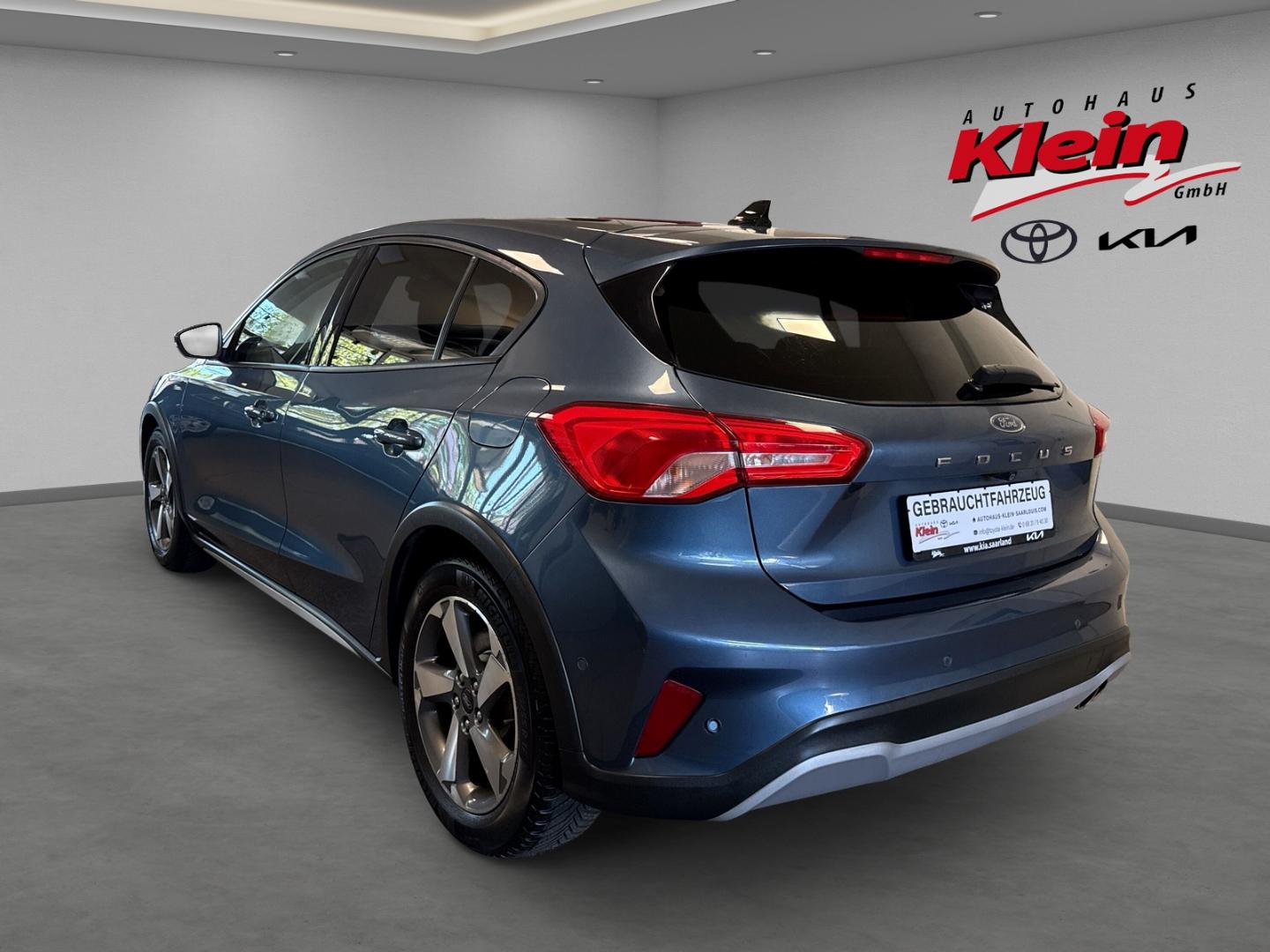 Ford Focus Active 1.0 EcoBoost StandHZG Navi Apple Ca