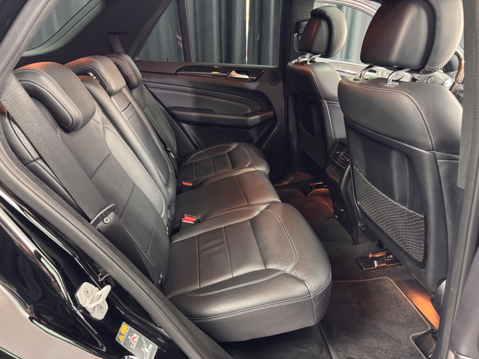 Fahrzeugabbildung Mercedes-Benz ML 400|LEDER|NAVI|SCHIEBEDACH|MASSAGE|360 KAMERA