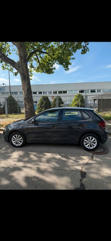 Image of Volkswagen Polo