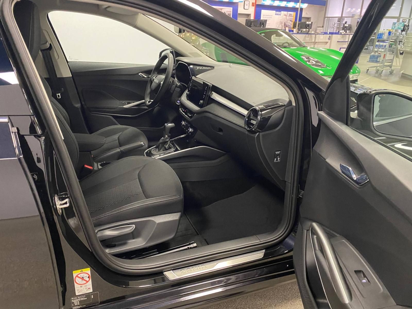 Fahrzeugabbildung SKODA Fabia 1.0 TSI DSG 130 Top Selection+ACC+TOTWINK