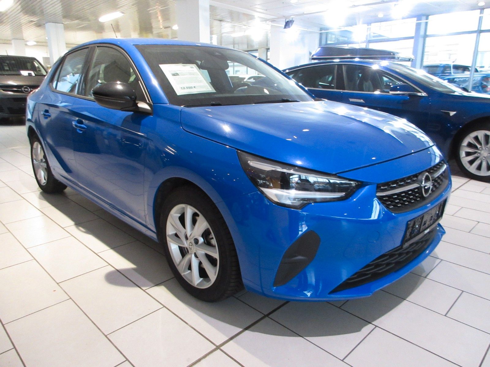 Fahrzeugabbildung Opel Corsa 1.2 T Elegance LED/NAVI/PDC/ALU/TEMPO