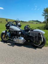 Harley-Davidson Softtail Slim, Kess Tech Klappe - Kess Tech Motorräder